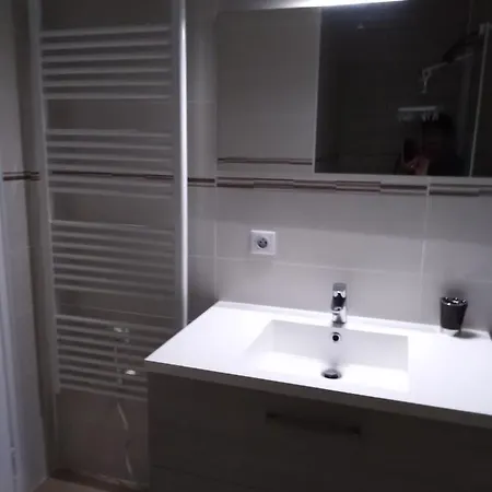 Apartament Touzeau *